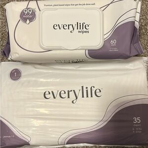 Everylife Wipes and Diapers Set